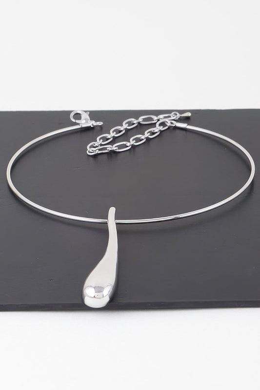 The Jewelry Size Chronicles: A Petite’s Guide to Sparkle with Chelsea Vorel, Founder of The Petite Closet