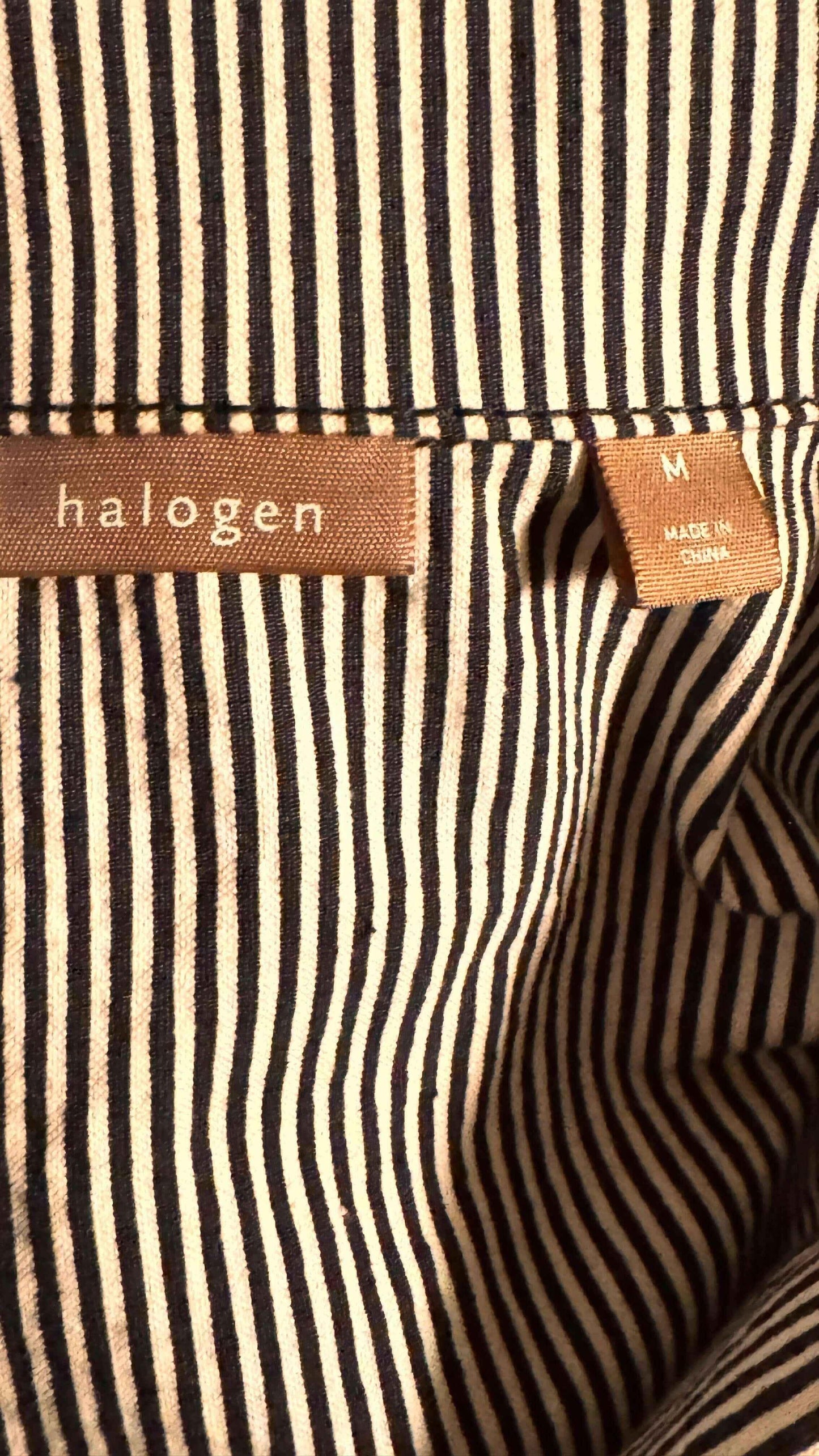 Halogen striped blazer interior tags, size medium, black and white vertical stripes