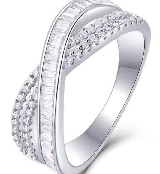 Moissanite 925 Sterling Silver Platinum Crossover Baguette&Round Cut 0.28684 Carat