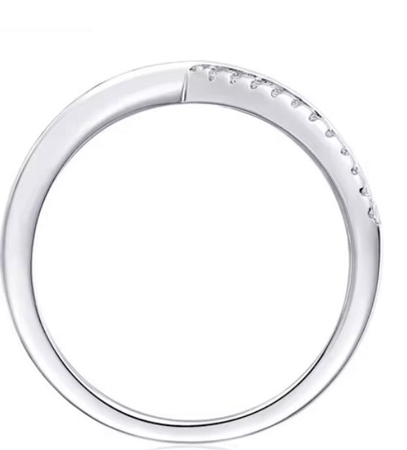 Moissanite 925 Sterling Silver Platinum Crossover Baguette&Round Cut 0.28684 Carat