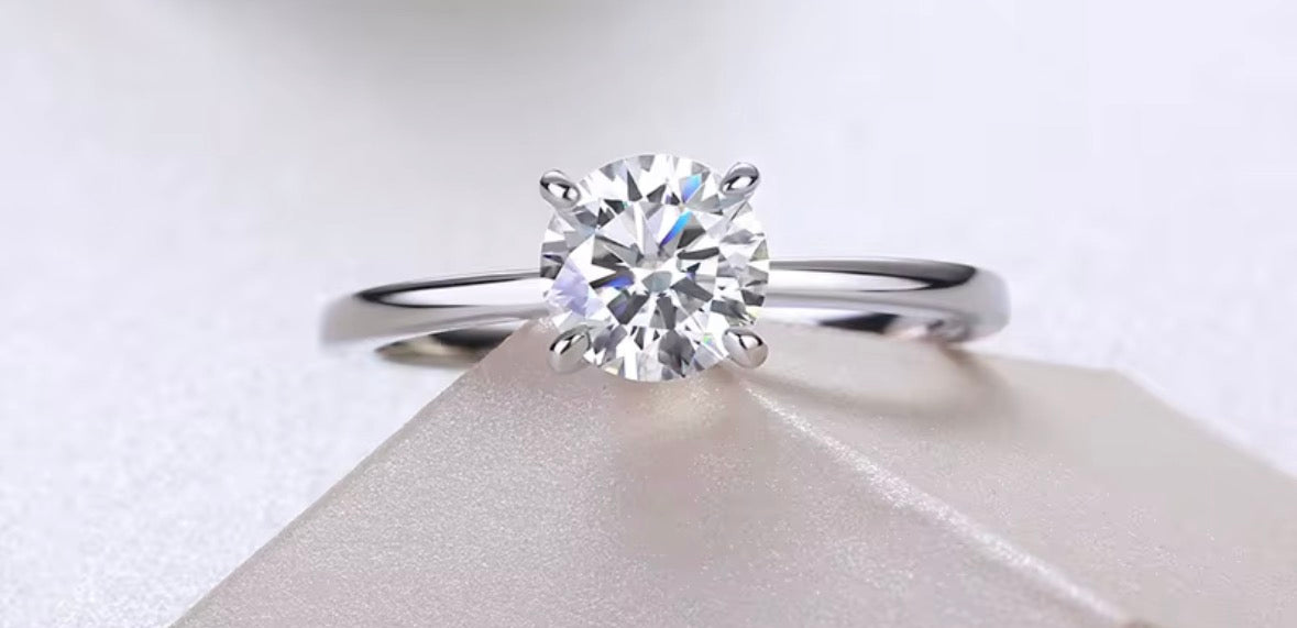 1 Carat Moissanite Ring 925 Sterling Silver