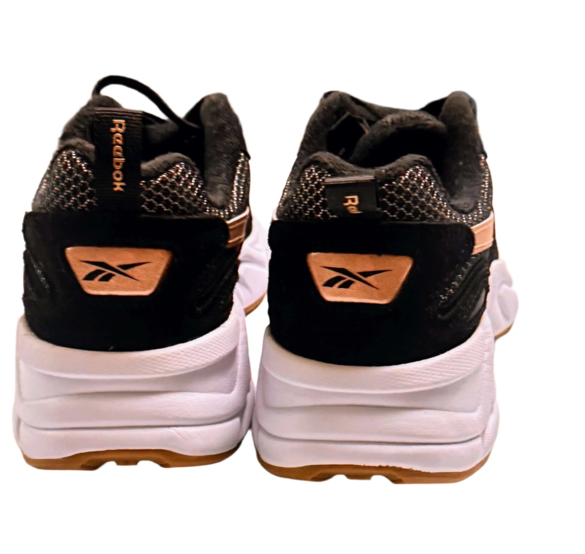 Reebok Shoes (size 7 never worn secondhand) - The Petite Closet