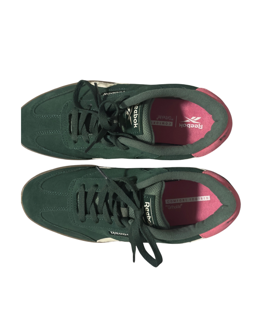 Reebok Green& Pink Sneakers (size 7)