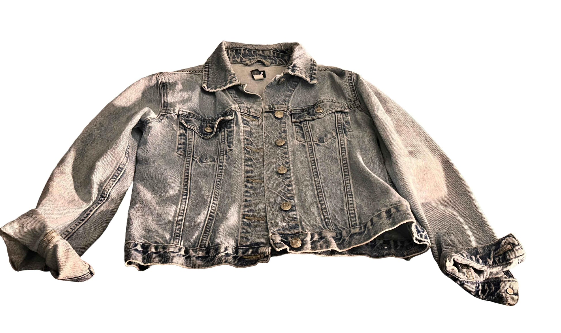 Gap Denim Jacket Petite - Trendy Casual Jacket for Every Occasion